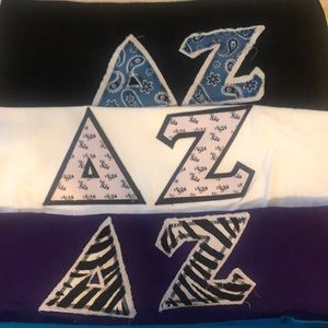 Delta Zeta T-shirt’s all size Medium